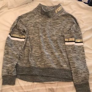 Pink VS pull over.. barely worn.